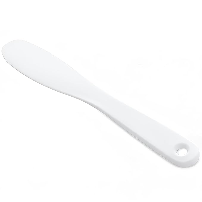 APPEARUS Facial Mask Mixing Spatula – 8.5” Large Flexible Plastic Applicator for Creams, Masks, Lotions – Reusable Skincare Tool for Spa, Salon, or Home Use (1 Pc)