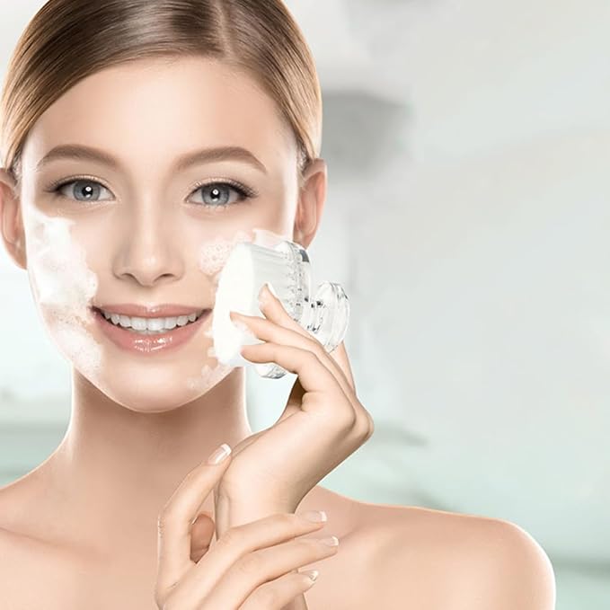 Facial Cleansing Brush White Manual Face Scrubber with Soft Bristles, Quick-Drying & Anti-Dust Design for Sensitive Skin, Travel-Friendly for Home & Travel Use for Women & Teens