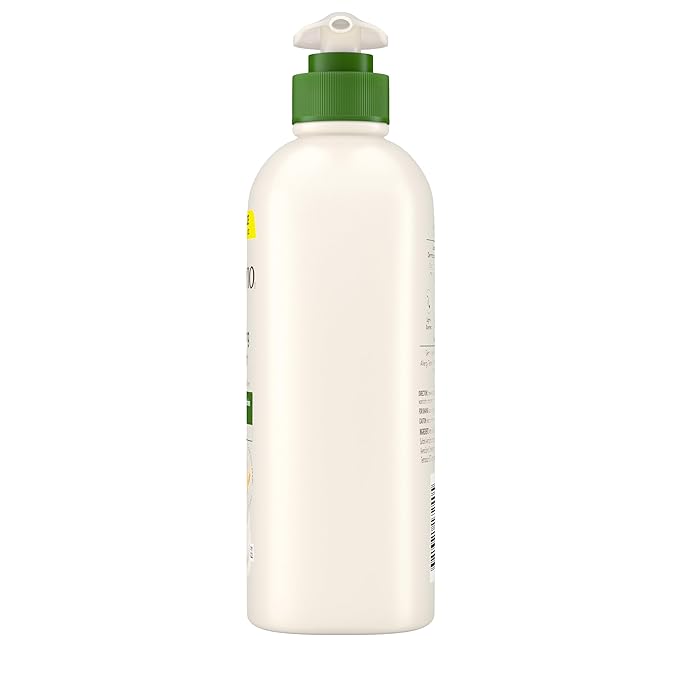 Aveeno Daily Moisturizing Body Wash for Dry & Sensitive Skin + Prebiotic Oat, Body Wash Gently Cleanses & Nourishes Dry Skin, Lightly Scented, Value Size, 33 fl. oz