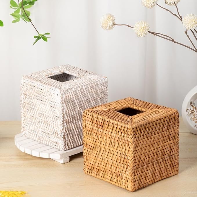 Rattan Tissue Box Cover Square, Wicker Tissue Box Holder, Decorative Woven Facial Tissue Holder for Bathroom, Kitchen, Living Room, Bedroom (Natural)