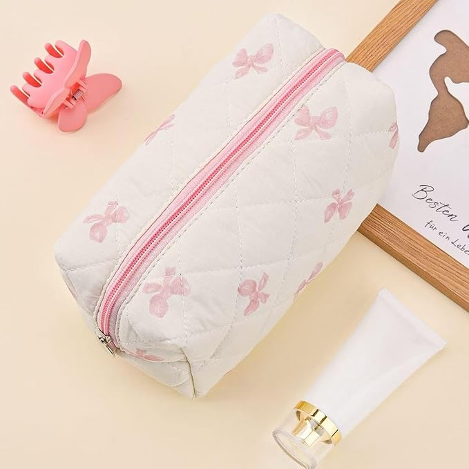 Floral Makeup Bag,Floral Quilted Make Up Bag,Large Cosmetic Bag,Fashionable Travel Makeup Pouch, Cute Portable Storage Bag,Puffy Coquette Makeup Bag, Attractive Quilted Pouch