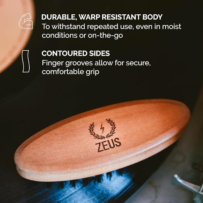 ZEUS Pocket Beard & Mustache Brush for Men, Travel Size Grooming Tool with Firm & Stiff Boar Hair Bristles for Beard Styling & Detangling (Made in Germany) N91