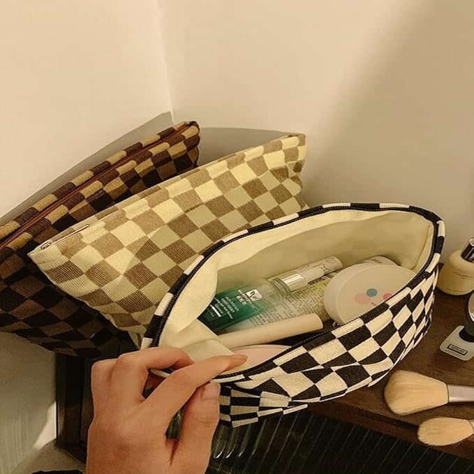 SxoSyo Cosmetic Bags for Women Makeup Bag Large Capacity Purse Travel Toiletry Zipper Storage Pouch Make Up Brushes Organizer for Gifts (Black, Chessboard)