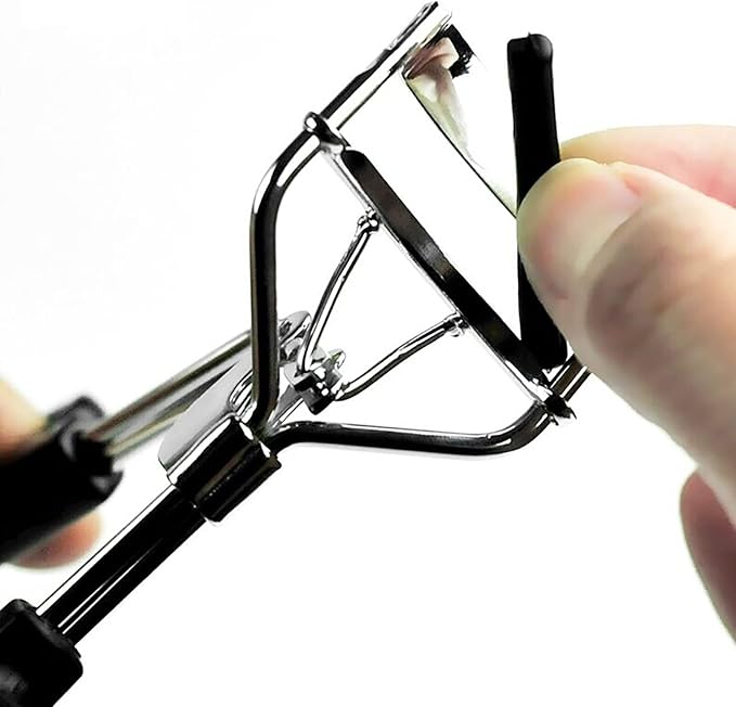30pcs Eyelash Curler Refill Pads & 5pcs Eyelash Comb, Black Curler Refills, Silicone Rubber Universal Eye Lash Curler Replacement