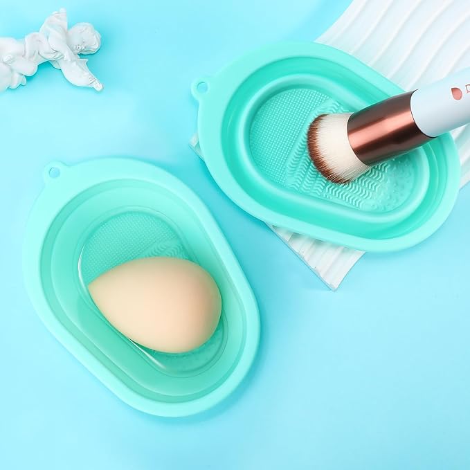 DUcare Foldable Silicone Makeup Brush Cleaner Bowl Portable Cleaning Tool for Brushes, Powder Puffs, and Sponges (Green)