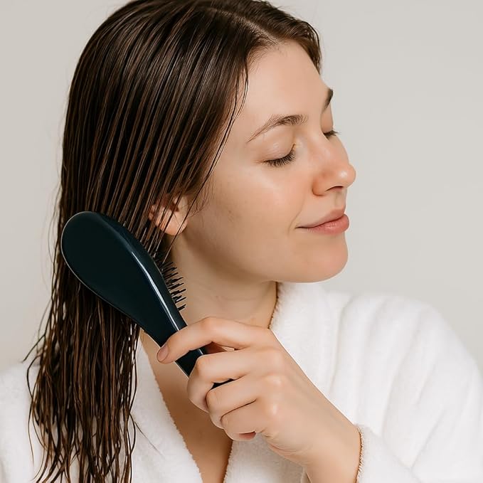 Wave Detangling Brush Set for Curly Hair, Thick, Straight & Natural Hair - Gentle Detangler Hair Brush for Women, Kids & Toddlers with Flexible Bristles -Hairbrush for Wet & Dry detangle