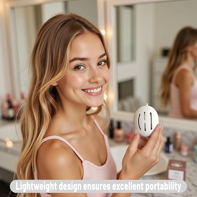 Silicone Makeup Sponge Holder, Triple-Sided Breathable Beauty Blender Case for Travel and Daily Use, Shatterproof Storage, Quick-Drying, and Fits Sponges - White