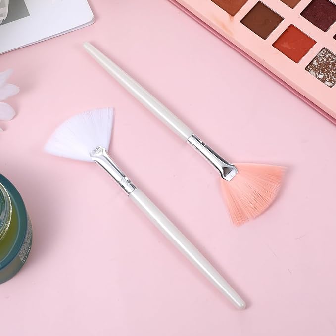 2 Pcs Face Mask Applicator Fan Brushes for Facial Soft Skincare Esthetician Makeup Brushes Cosmetic Tools for Mud Cream Peel