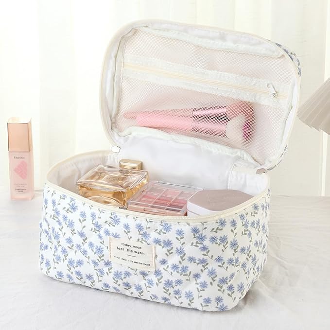 uekeboag 3Pcs Quilted Cotton Makeup Bag,Coquette Quilted Toiletry Bag for Women and Girls,Floral Coquette Pouch,Cute Kawaii Travel Cosmetic Bags(3Pcs Blue Flower)