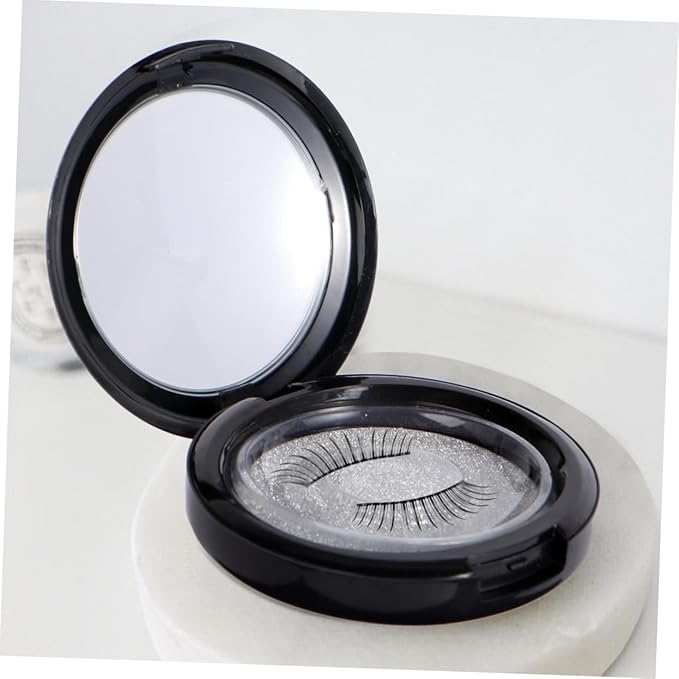 Round False Eyelash Case Plastic Eyelash Packaging Box Organizer and Storage for Home Use Random Color