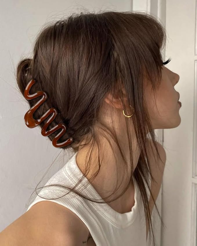 Claw Clips for Women Wavy Hair Clips for Thick Hair Non Slip Hair Clip Claw for Women's Hair Cute Hair Accessories 4Pcs