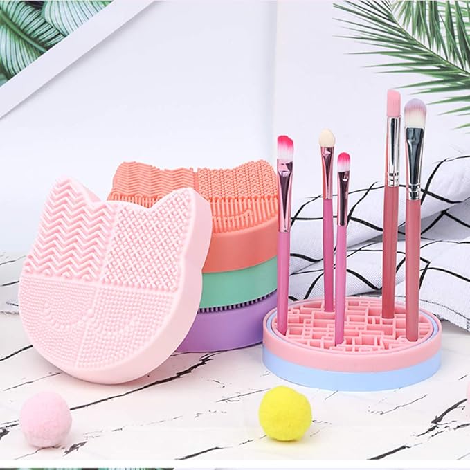 Silicon Makeup Brush Cleaner Mat with Brush Drying Holder Brush Portable Cat Shaped Cosmetic Brush Cleaner Pad cleaning mat manual make up brush cleaner cleanser machine(New Lavender)