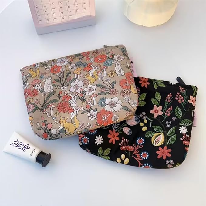 SxoSyo Makeup Bag Embroidery Cosmetic Bags for Women Large Travel Toiletry Pouch Zipper Storage Purse Make up Brushes Organizer for Gifts (Flowers, Black)