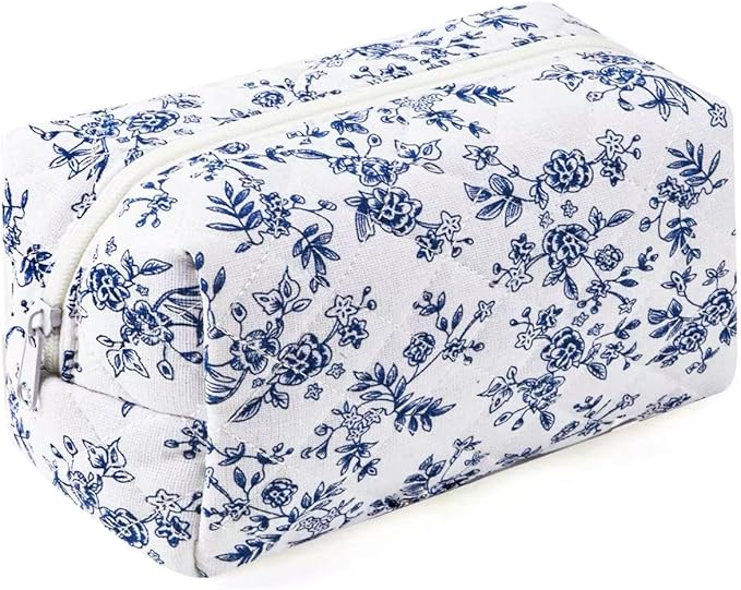 Floral Makeup Bag,Floral Quilted Make Up Bag,Large Cosmetic Bag,Fashionable Travel Makeup Pouch, Cute Portable Storage Bag,Puffy Coquette Makeup Bag, Attractive Quilted Pouch