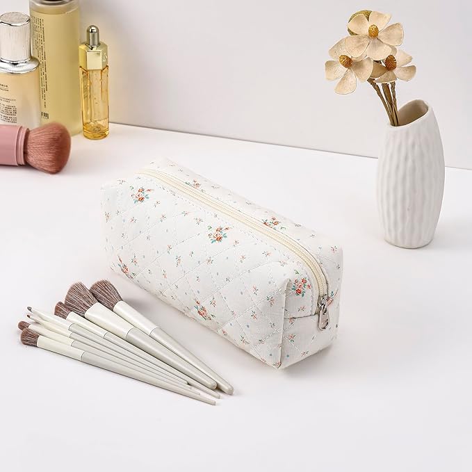 Cute Floral Makeup Brush Bag Small Cotton Quilted Cosmetic Bag for Women Travel Toiletry Zipper Make Up Pouch (Yellow Small Flowers)