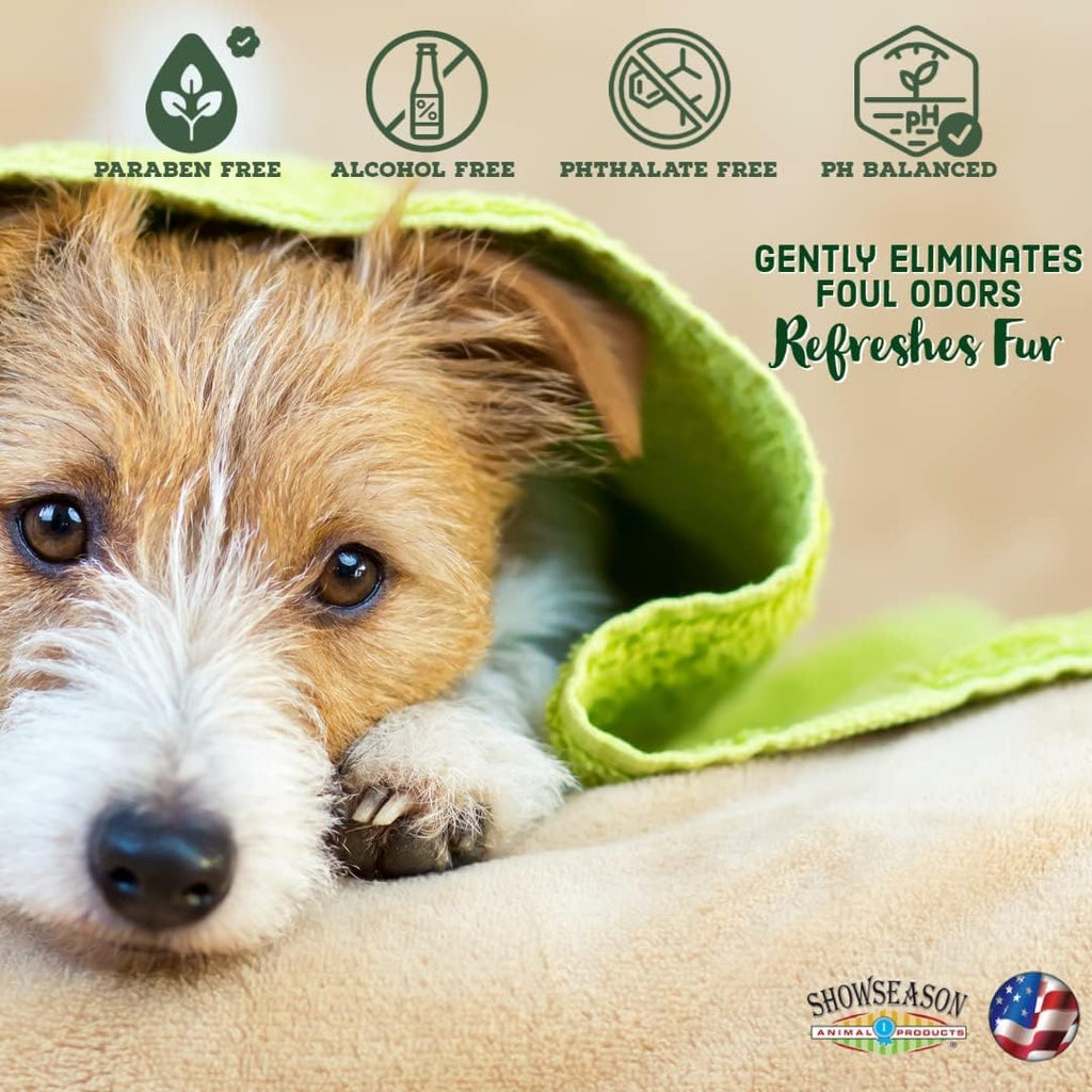 Showseason Naturals® Leave-in Conditioning Pet Spray 12 oz. for Dogs and Cats | Paraben Free | Moisturizing | Biodegradable and Non-Toxic | Made in The USA