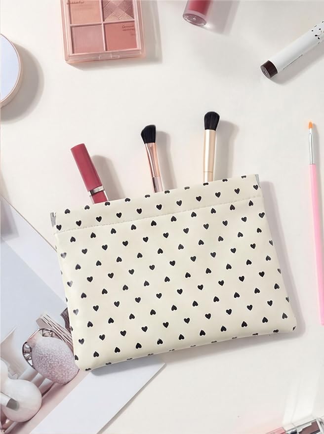 Hearts Leather Makeup Pouch Set for Women Small Make Up Bag for Purse Waterproof Initial Makeup Cosmetic Bags Pouches for Purse Aesthetic Travel Toiletry Bag,Heart White