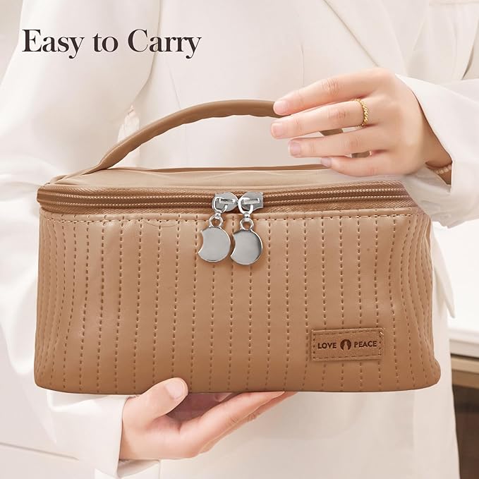 Makeup Bag Travel Cosmetic Bag, Large Capacity Makeup Organizer Bag and Storage, Portable PU Leather Pouch Toiletry Bag Make up Organizer, Cosmetic Bags for Women
