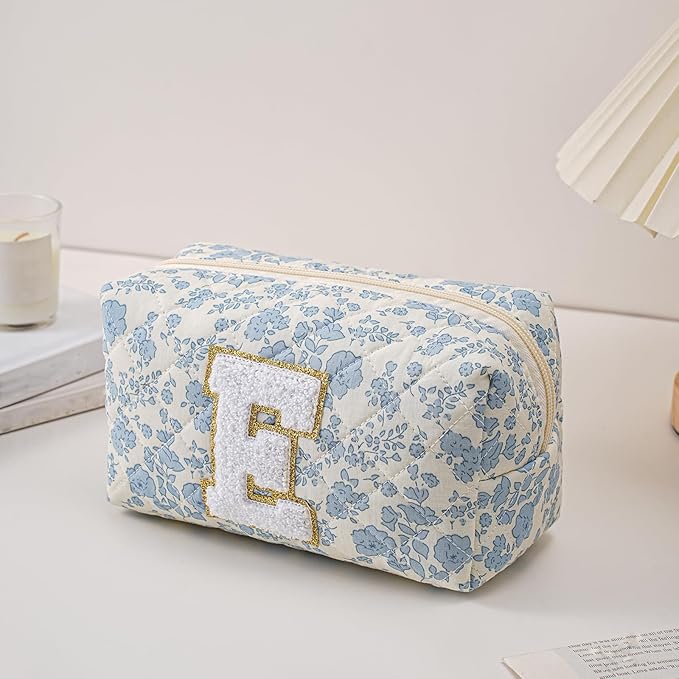 JOVAKIT Alphabet Makeup Bag Cosmetic Bag for Women, Christmas Gifts for Girls Age 6-18, Floral Flowers Coquette Travel Toiletry Zipper Make Up Pouch Organizer Trendy Stuff (2Pcs Blue Floral E)