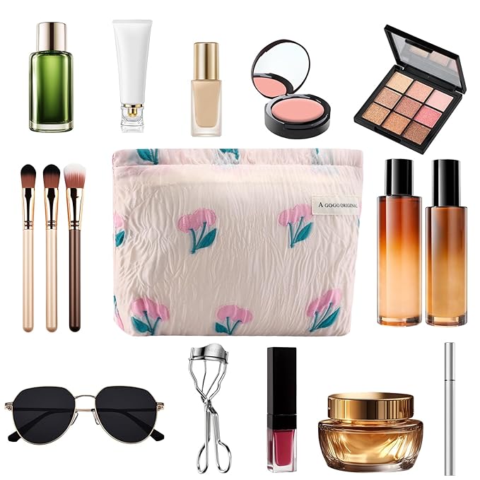 ZLFSRQ Cherry Makeup Bag for Women Cute Pink Cosmetic Bag Zipper Makeup Pouch for Purse Large Capacity Travel Toiletry Bags Aesthetic Essential Portable Cosmetic Organizer Gift Skincare Storage Bags
