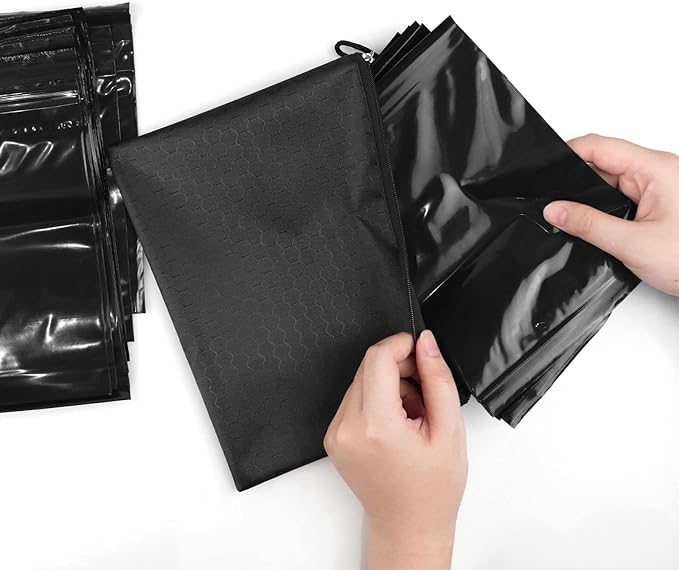 Feminine Personal Disposal Bags,100 Pack 6x8 inches Black Opaque Zip Seal Tampon disposal bags with Black Storage Bag Discreet Disposal for Tampons,Sanitary Pads,Sanitary Liners