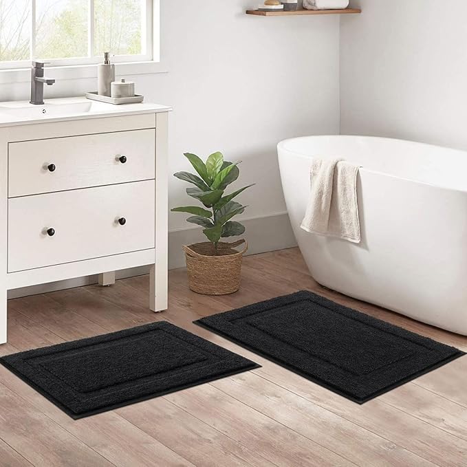 SHACOS Black Bathroom Rugs Sets 3 Piece, 16"x24" + 20"x32" Non Slip Bath Mat and 20"x24" Toilet Rugs U Shaped Washable, Soft Fluffy Water Absorbent Bath Rugs for Bathroom