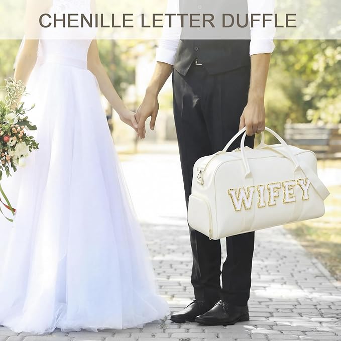 2 Pcs Wedding Weekender Bag Bride Groom Duffle Bag Chenille Letter Patch Travel for Bridal Shower Honeymoon Gift(Wifey,White)