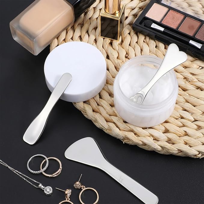 5pcs Mini Metal Makeup Spatula Stainless Steel Cream Spoon Reusable Face Mask Applicator Multi Functional Beauty Spatulas Facial Massage Skincare Tools for Mixing and Sampling Face Eye Cream