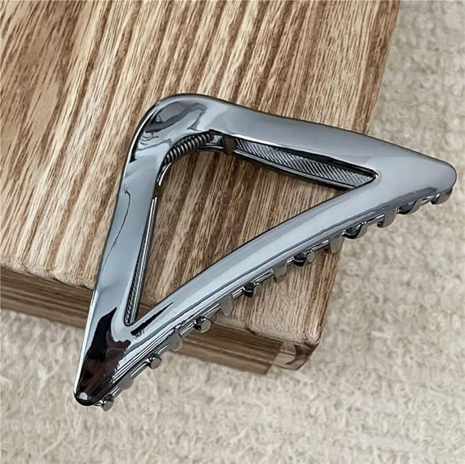 BeeGift 2Pcs Hair Clips, Triangular Hair Claw Clips, Metal Hair Clips, 4inch Exquisite Silver Geometry Designs Hair Jaw Clips for Hair Accessories for Women Girls Gift