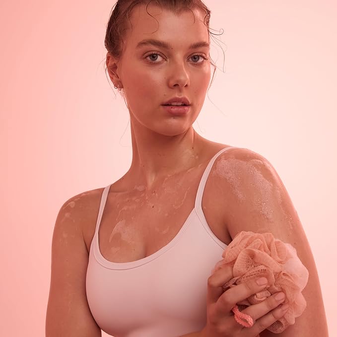 MONDAY HAIRCARE MOISTURE Body Wash in Fresh Gardenia with Hyaluronic Acid & Shea Butter for All Skin Types, 600 mL