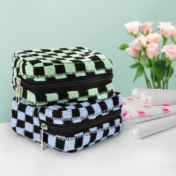 Sanitary Napkin Storage Bag, Menstrual Pad Zipper Bag Checkered Portable Period Bag Panty Liners, Tampon Storage Pouch for Women Ladies Daily Use Storage Purse Travel