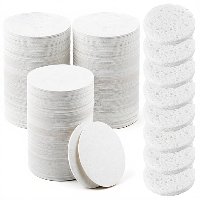 SHENLIU 300pcs Compressed Facial Sponges, White Disposable Round Soft Face Exfoliating Pads for Washing Face Cleansing Exfoliating Esthetician Makeup Removal Travel