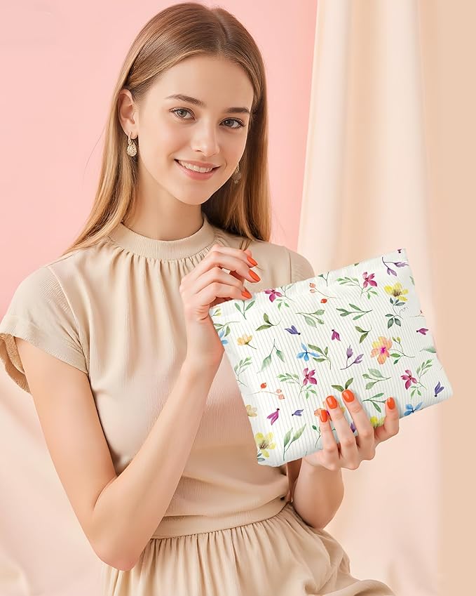 Cute Floral Makeup Pouch for Women Small Make Up Bag for Purse Zipper Initial Makeup Cosmetic Bags Pouches for Purse Aesthetic Travel Toiletry Bags, Colorful Floral