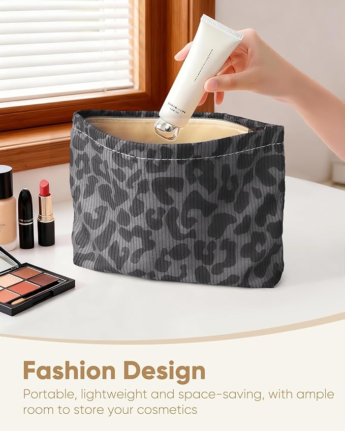 Classical Sexy Makeup Pouch for Women Small Make Up Bag for Purse Zipper Initial Makeup Cosmetic Bags Pouches for Purse Aesthetic Travel Toiletry Bags, Black Leopard