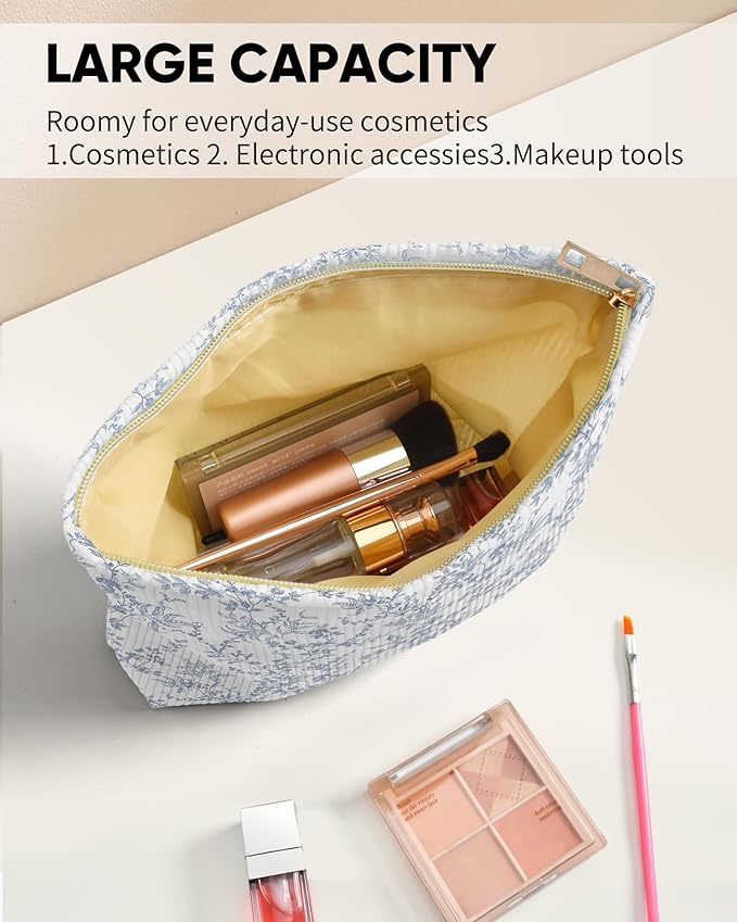 Elegant Blue Floral Makeup Pouch for Women Small Make Up Cute Flower Pattern Bag for Purse Zipper Initial Makeup Cosmetic Bags Pouches for Purse Aesthetic Travel Toiletry Bags
