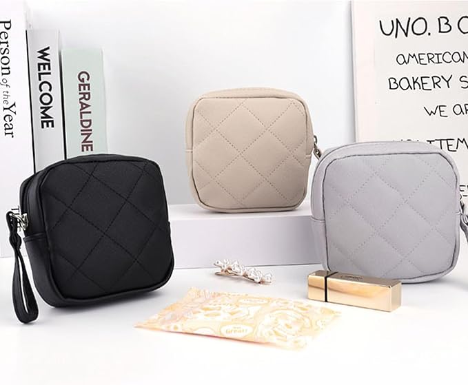Sanitary Napkin Storage Bags, Portable Makeup Bag, Portable Feminine Product Pouch, Reusable Menstrual Pads Storage Organizers Pouch (Beige)