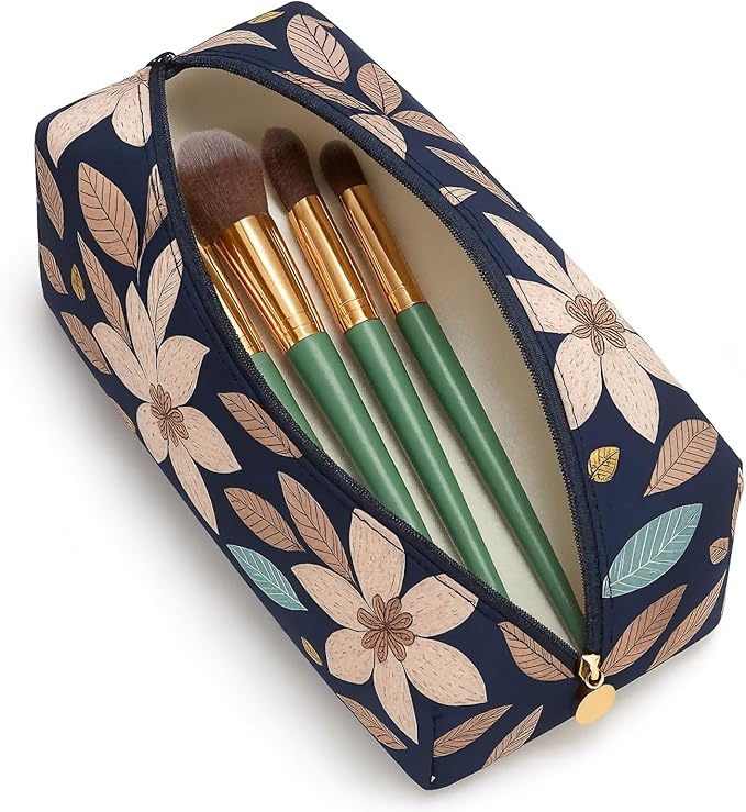 Floral Quilted Cotton Makeup Bag for Women, Large Capacity Travel Cosmetic Pouch with Zipper, Cute Toiletry & Brush Organizer, Kawaii Makeup Storage Case – Navy Big Floral