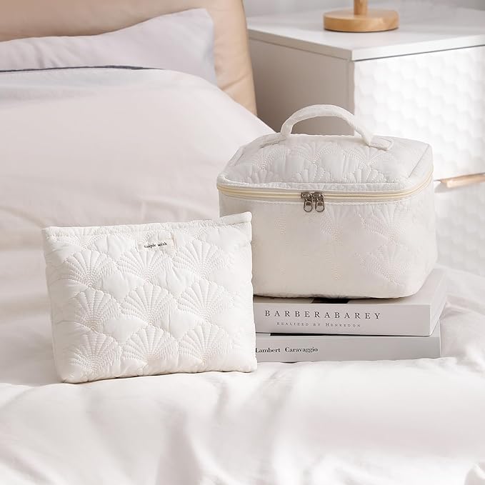uekeboag White Shells Quilted Cotton Makeup Bag,Coquette Quilted Toiletry Bag for Women and Girls, Floral Coquette Organizer Bag, Aesthetic Travel Cosmetic Bags(White Shells Bag)