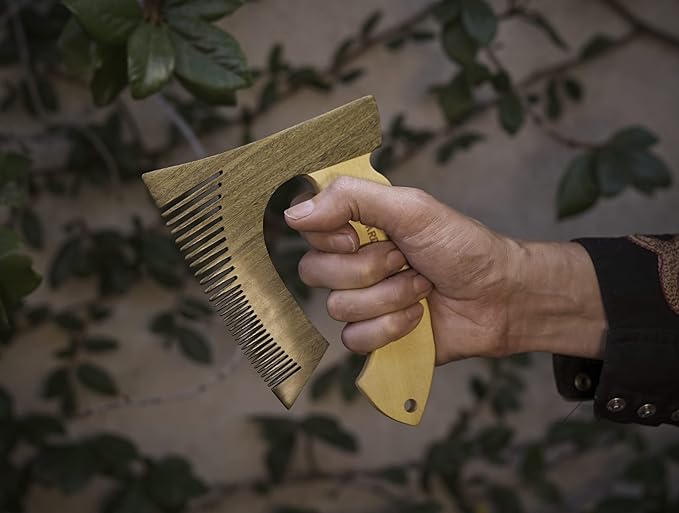 THE BEARDED AXE BEARD COMB | Original | Green Sandalwood/Boxwood | Artisan Crafted & Handmade