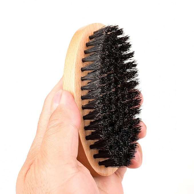 Boar Bristle Hair Beard Brush for Men, Pocket Travel Men's Wooden Small Soft Beard Brush (Skull)