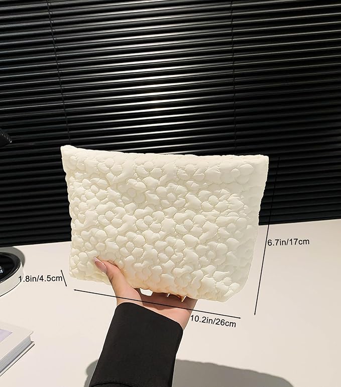 Puffy Quilted Makeup Bag, Cosmetic Bag, Travel Toiletry Organizer Pouch, Clutch for Wom (White Flower)