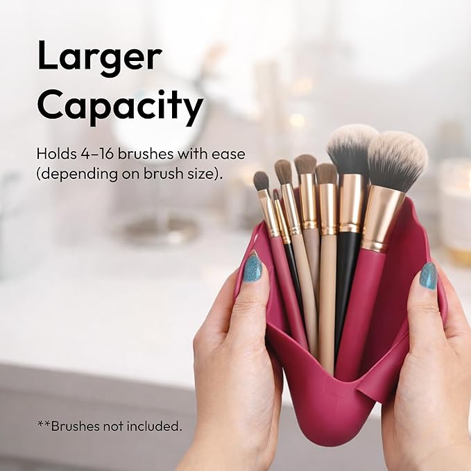 ÉCLAT Silicone Makeup Brush Holder Travel, 3 in 1 Portable Bag With Anti-Fall Out Magnetic Closure & Cleaner Mat Case, Soft Cosmetic Tool Organizer Pouch Keeps Brushes Clean & Dust Free (Pink)