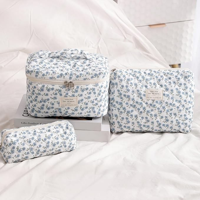 uekeboag 3Pcs Quilted Cotton Makeup Bag,Coquette Quilted Toiletry Bag for Women and Girls,Floral Coquette Pouch,Cute Kawaii Travel Cosmetic Bags(3Pcs Blue Flower)