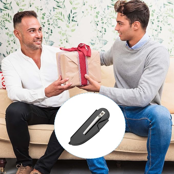 4 Pcs Folding Mustache Comb Portable Beard Comb Fine Teeth Beard Brush Plastic Mustache Brush Moustache Comb Small Pocket Comb for Men Mustache Hair Care Styling Grooming