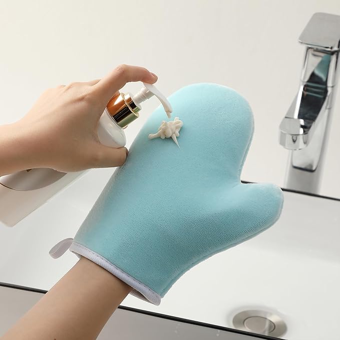 Slick Self Tanner Mitt in Blue - Tanning Glove for Self Tan Lotion