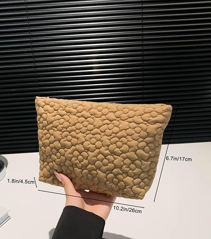 Puffy Quilted Makeup Bag, Cosmetic Bag, Travel Toiletry Organizer Pouch, Clutch for Wom (Khaki Flower)