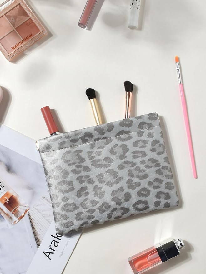 Leopard Leather Small Makeup Pouch for Women,Cosmetic Accessories,Waterproof and Portable Cosmetic Bag,Self-closing, No Zipper, Aesthetic Storage Pouch,Lipstick for Purse,Pearl White Gery