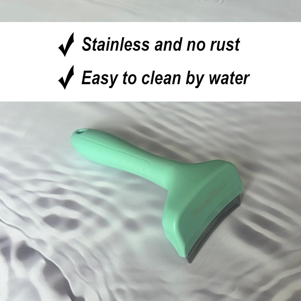 Pet Deshedding Tool with Curve Blade, Cat Grooming Brush, Tight V-shaped Teeth Shedding Comb for Cats and Dogs (Green, Small)