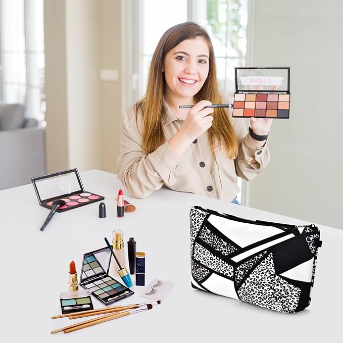 Small Makeup Bag, Mini Makeup Pouch, Cute Cosmetic Bag for Women, Toiletry Bags, Make Up Brush Skincare Organizer, Pouches for Travel Accessories