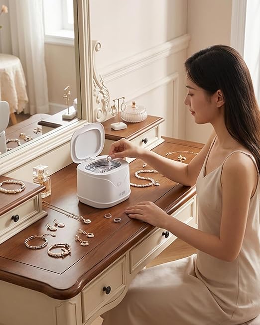 Ultrasonic Jewelry Cleaner Solution, Jewelry Cleaner Great for Use in All Ultrasound Machines, Eyeglass and Rings, Effective Cleaning Solution for Gold, Silver, Platinum, Diamonds, and Watch (8.5 oz)